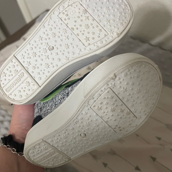 Baby yoda high tops - Picture 4 of 4